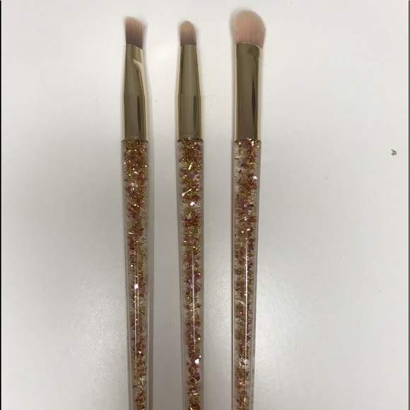 Eye Brushes - Picture 7 of 8